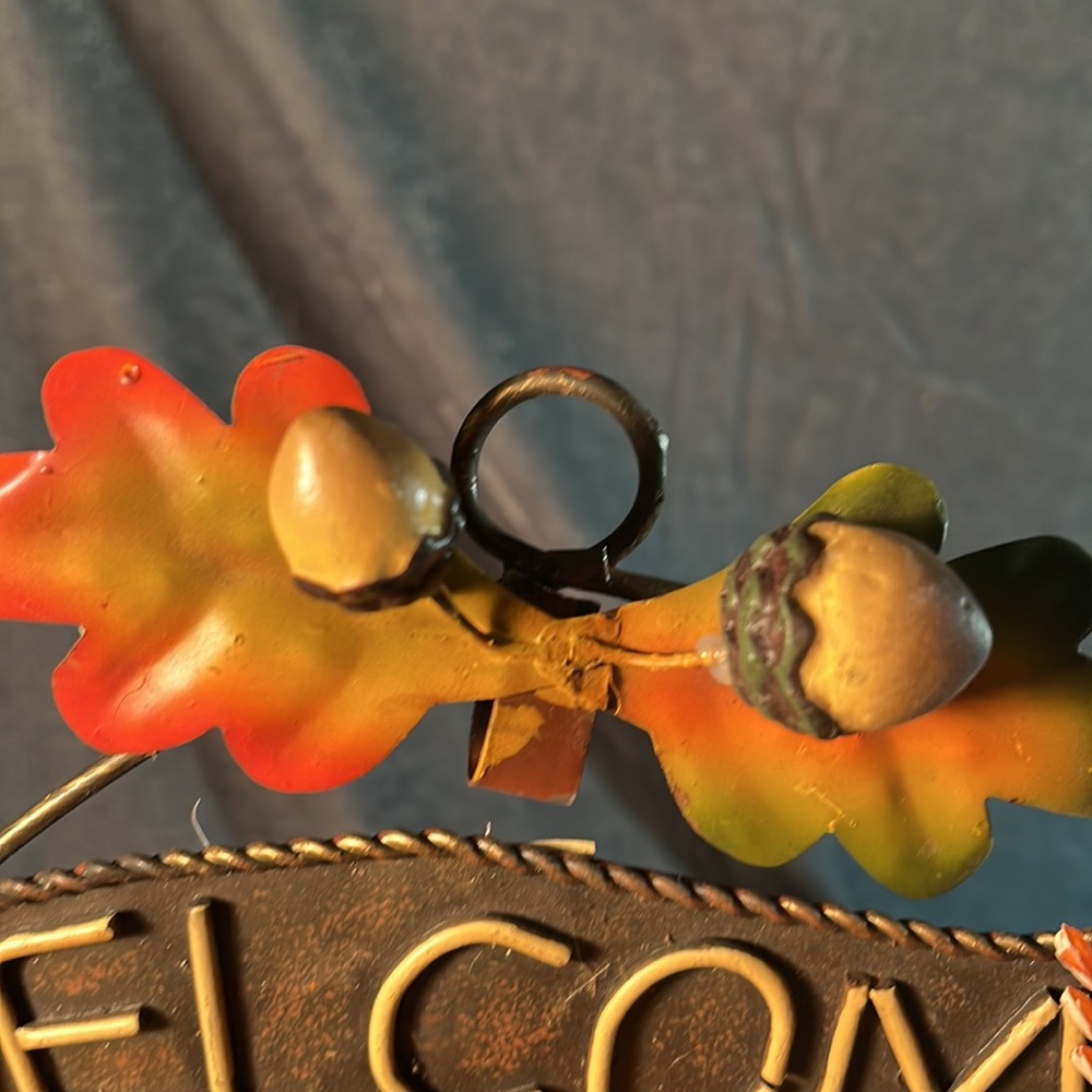 Fall Welcome Basket Decor - Picture 4 of 6